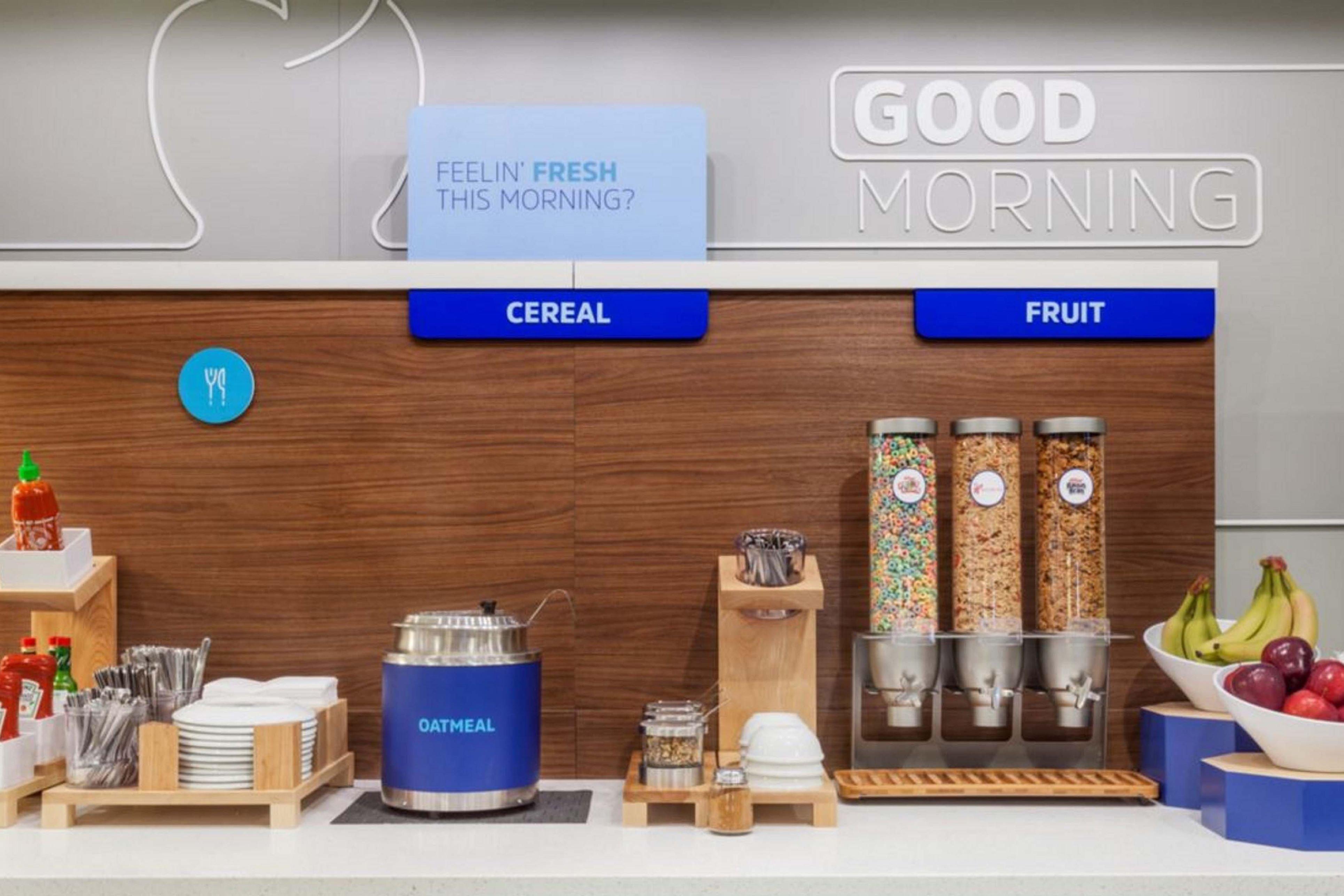 Holiday Inn Express & Suites - Dickinson By Ihg Exteriör bild