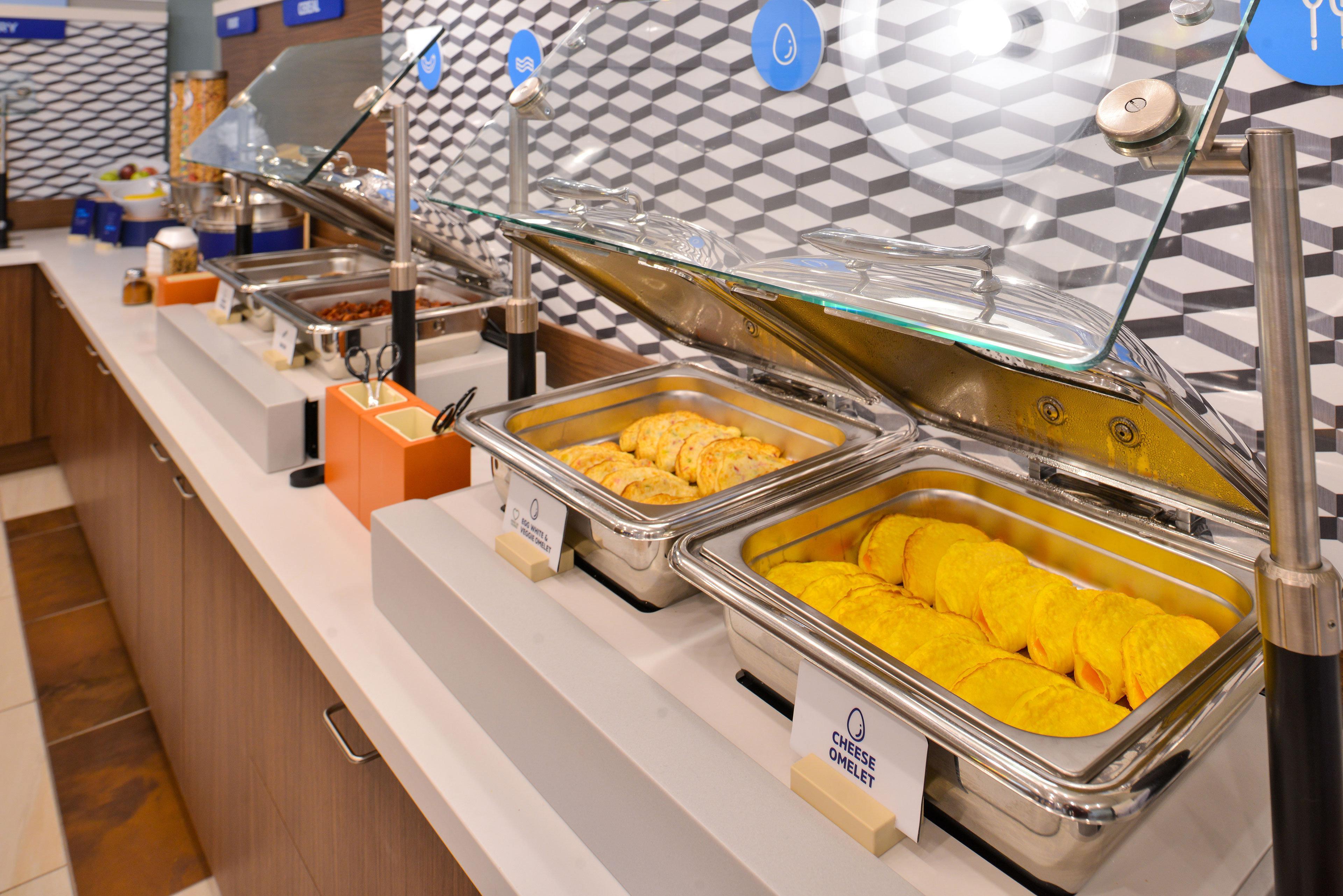 Holiday Inn Express & Suites - Dickinson By Ihg Exteriör bild