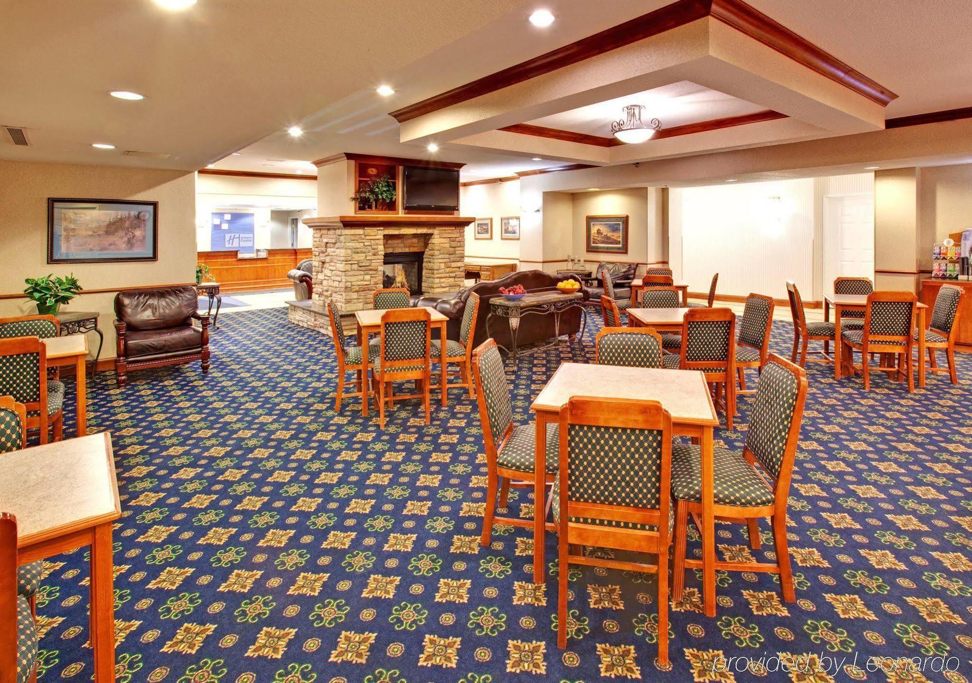 Holiday Inn Express & Suites - Dickinson By Ihg Restaurang bild